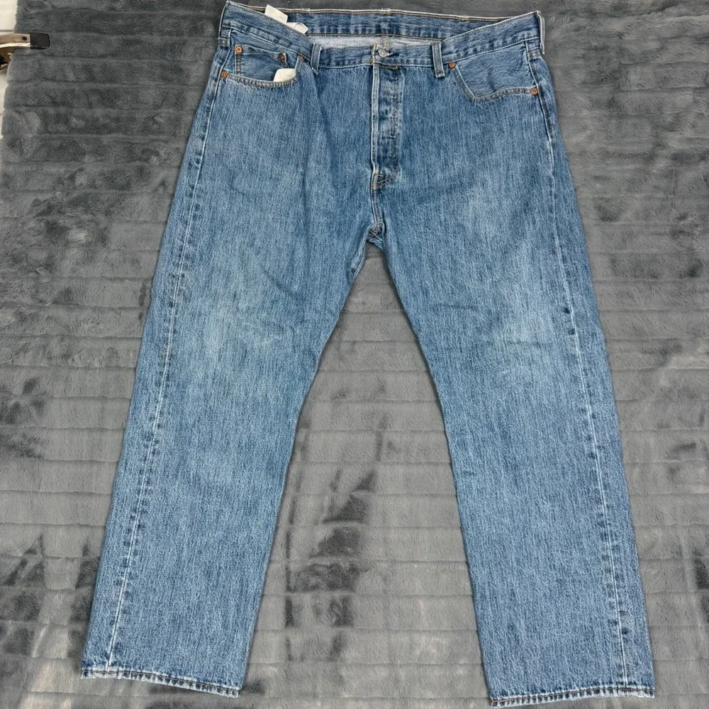 Levis 501 Original Fit Jeans Mens 42x30 Blue Denim Straight Leg Button Fly